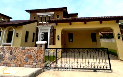 Houses for sale Khao Chi Chan : Pet-Friendly 3-BR Villa 220 Sqm For Sale, Chivani Pattaya (ID 2242600)