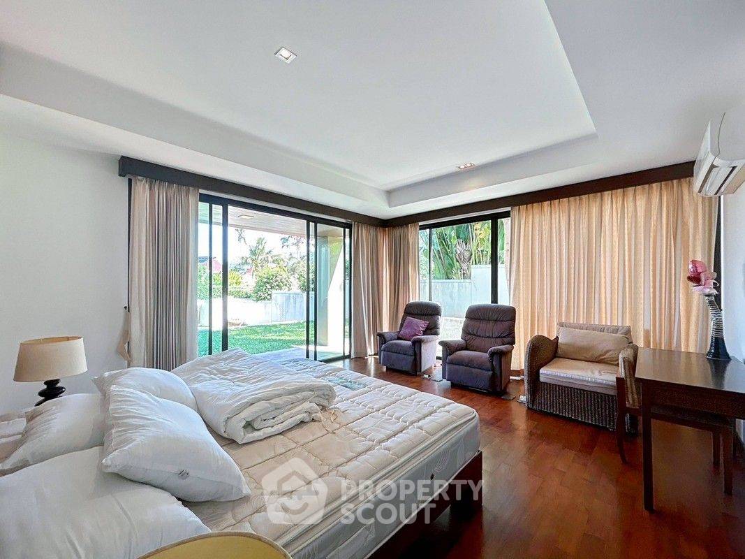 รูป ขายวิลล่า 3 ห้องนอน โครงการ Panorama Pool Villas ใกล้ปากน้ำปราณ (ID 1455164) - รูปที่ 34/38