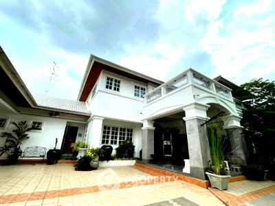 บ้านเดี่ยว รร.เตรียมอุดมศึกษาน้อมเกล้า  : บ้านเดี่ยว 4 ห้องนอน ขาย Perfect Place รามคำแหง 164 (ID 1466969)
