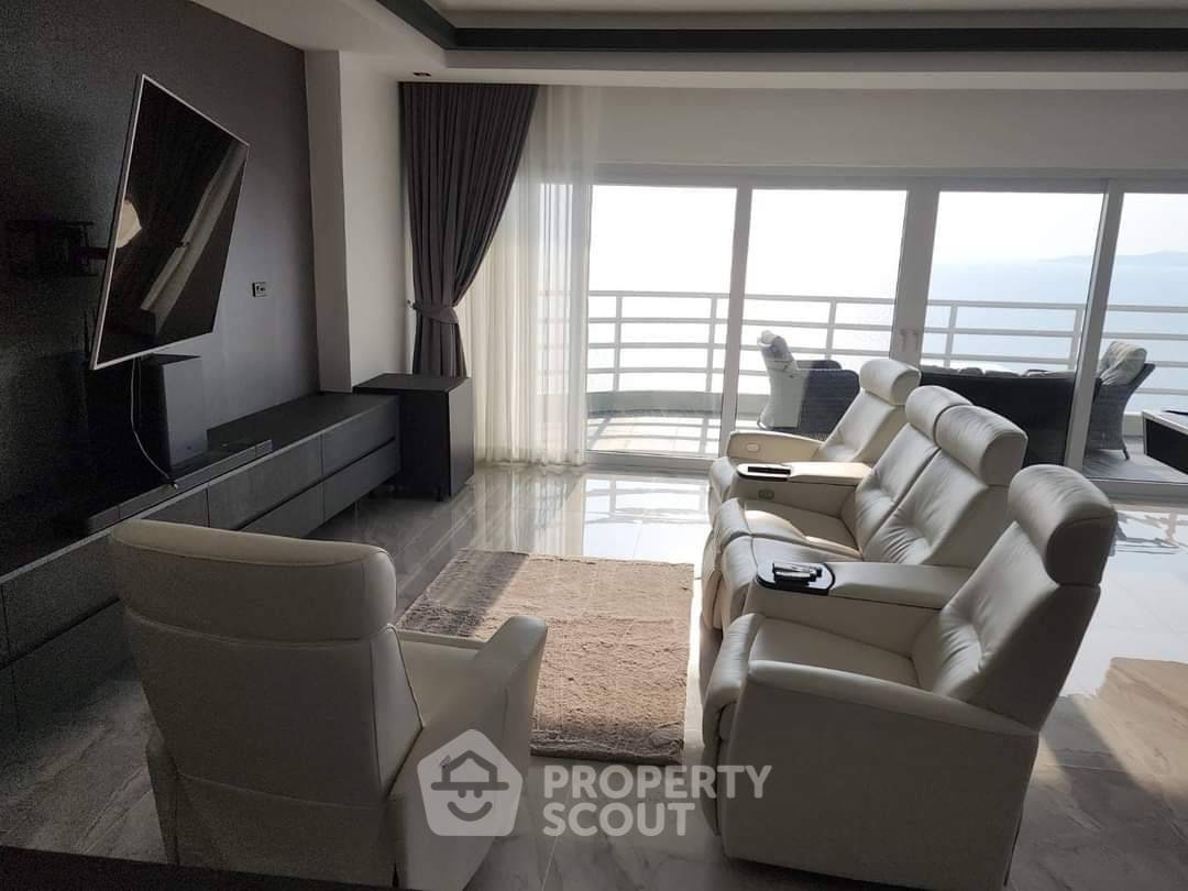 รูป คอนโด 3 ห้องนอน 245 ตร.ม. พร้อมขาย View Talay 7 คอนโดมิเนียม จอมเทียน (ID 1536874) - รูปที่ 3/16