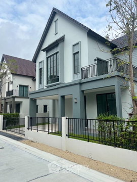 บ้าน 4 ห้องนอน ขาย ที่ ศรัณสิริ ประชาอุทิศ 90 ใกล้ พระสมุทรเจดีย์ (ID 1446812)