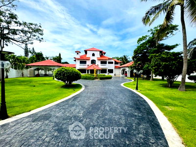 บ้านเดี่ยว หนองปรือ ชลบุรี : บ้านวิลล่า 8 ห้องนอน อีสต์พัทยา Paradise Villa 1 เลี้ยงสัตว์ได้ (ID 2092059)