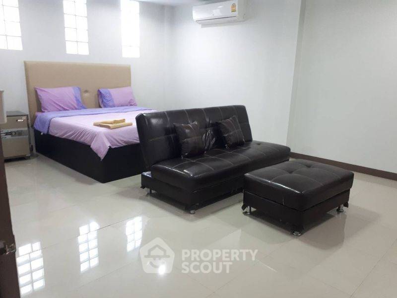 รูป บ้าน 6 ห้องนอน ขาย บ้านวิวพอยท์ วิลเลจ ใกล้นาเกลือ พัทยา (ID 2142432) - รูปที่ 2/12