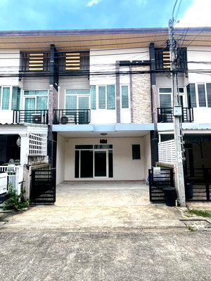 ทาวน์โฮม นิคมบางชัน : 🏡 (ขาย) กัสโต้ทาวน์โฮม รามคำแหง (ซอยมิสทีน) สะพานสูง ✨ ทำเลศักยภาพ เดินทางสะดวก ใกล้รถไฟฟ้า 3 สาย