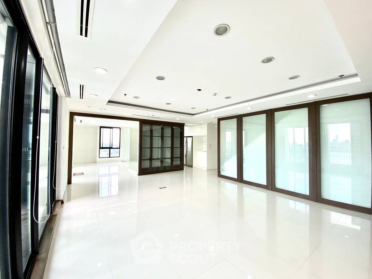 รูป คอนโด 3 ห้องนอน ขาย ไอคอน 3 คอนโดมิเนียม ชั้นสูง 33 (ID 1019405) - รูปที่ 5/13