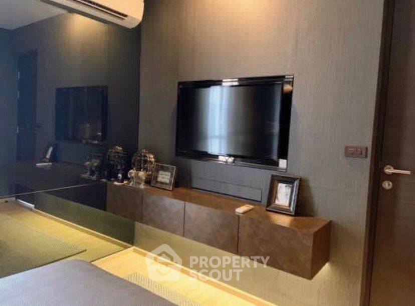 รูป คอนโด 1 ห้องนอน ชั้นสูง Rhythm Sathorn ใกล้ BTS สะพานตากสิน (300 ม.) (ID 804941) - รูปที่ 6/11