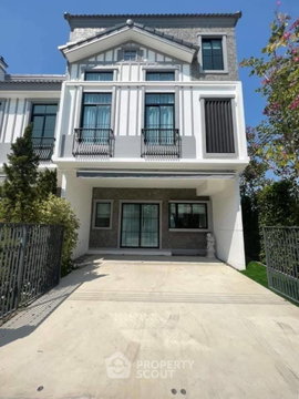 บ้าน 3 ห้องนอนให้เช่าในโครงการ Indy 5 Bangna Km.7 ย่านบางแก้ว บางพลี สมุทรปราการ พื้นที่ใช้สอย 134 ตารางเมตร ค่าเช่า 45,000 บาทต่อเดือน เหมาะสำหรับผู้ที่มองหาบ้านพื้นที่กว้างในย่านบางนา กม.7 ไม่อนุญาตให้เลี้ยงสัตว์ (ID 2296124)