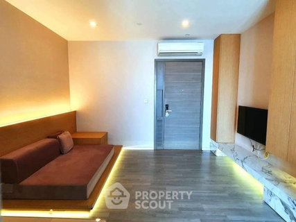 High-Floor 1-BR 45 Sqm At The Room Sukhumvit 69, 100m to BTS Phra Khanong (ID 998626)
