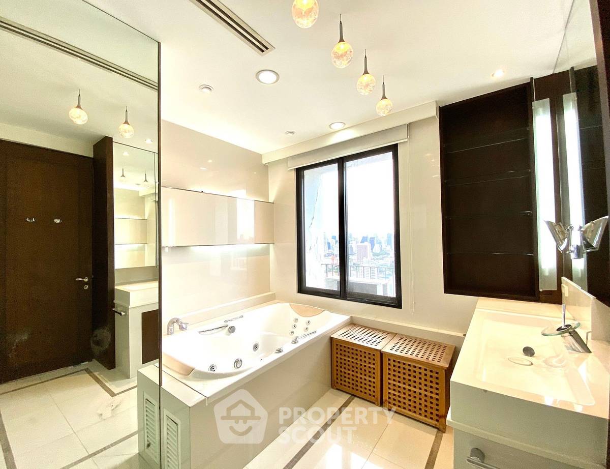 รูป คอนโด 3 ห้องนอน ขาย ไอคอน 3 คอนโดมิเนียม ชั้นสูง 33 (ID 1019405) - รูปที่ 13/13