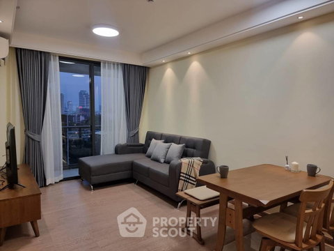 คอนโด 1 ห้องนอน 37 ตร.ม. ชั้น 10 Regal Sathon-Naradhiwas ใกล้สาทร (ID 1446013)