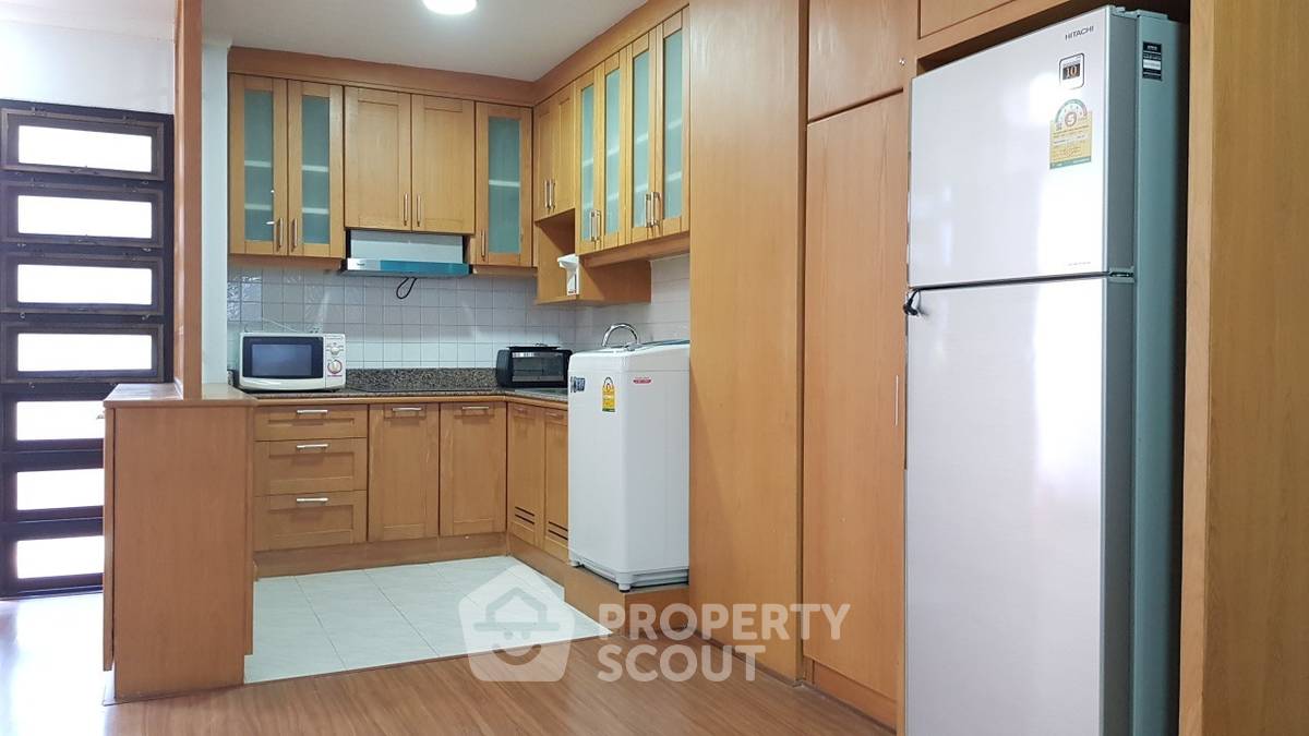 รูป คอนโด 2 ห้องนอน 96 ตร.ม. ขาย Supalai Place Sukhumvit 39 ใกล้ BTS พร้อมพงษ์ (ID 512412) - รูปที่ 6/12