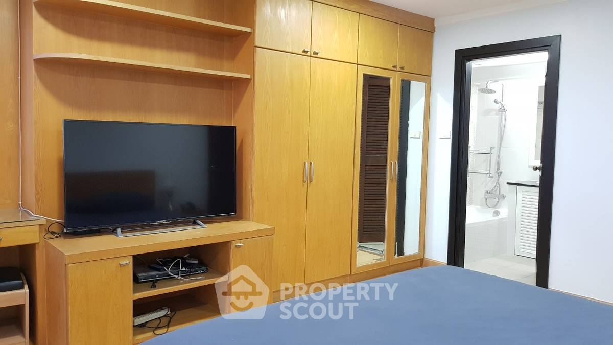 รูป คอนโด 2 ห้องนอน 96 ตร.ม. ขาย Supalai Place Sukhumvit 39 ใกล้ BTS พร้อมพงษ์ (ID 512412) - รูปที่ 8/12