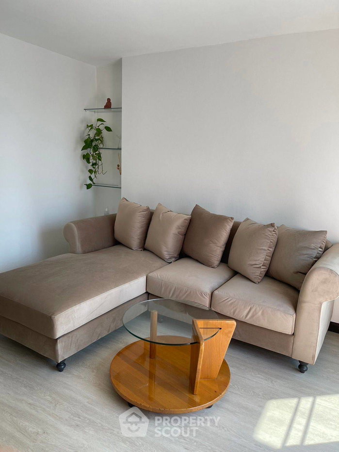 picture High-Floor 2-BR 91 Sqm At Top View Tower Condo, 300m to BTS Thong Lor (ID 882906) - 1/27