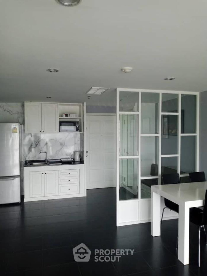 รูป คอนโด 1 ห้องนอน สุขุมวิท สวีท ชั้น 23 ใกล้ BTS นานา (ID 516983) - รูปที่ 2/19
