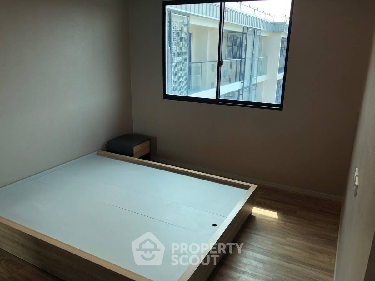 รูป คอนโด 2 ห้องนอน 65 ตร.ม. ราคาดี Blossom Condo @ Sathorn-Charoenrat ใกล้ BTS สุรศักดิ์ ชั้น 8 (ID 2282383) - รูปที่ 3/12