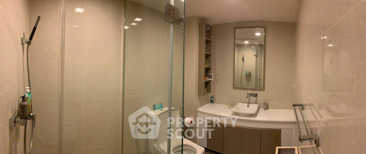 รูป คอนโด 2 ห้องนอน 76 ตร.ม. สำหรับขาย LIV @ 49 ใกล้ BTS ทองหล่อ (ID 468390) - รูปที่ 7/17