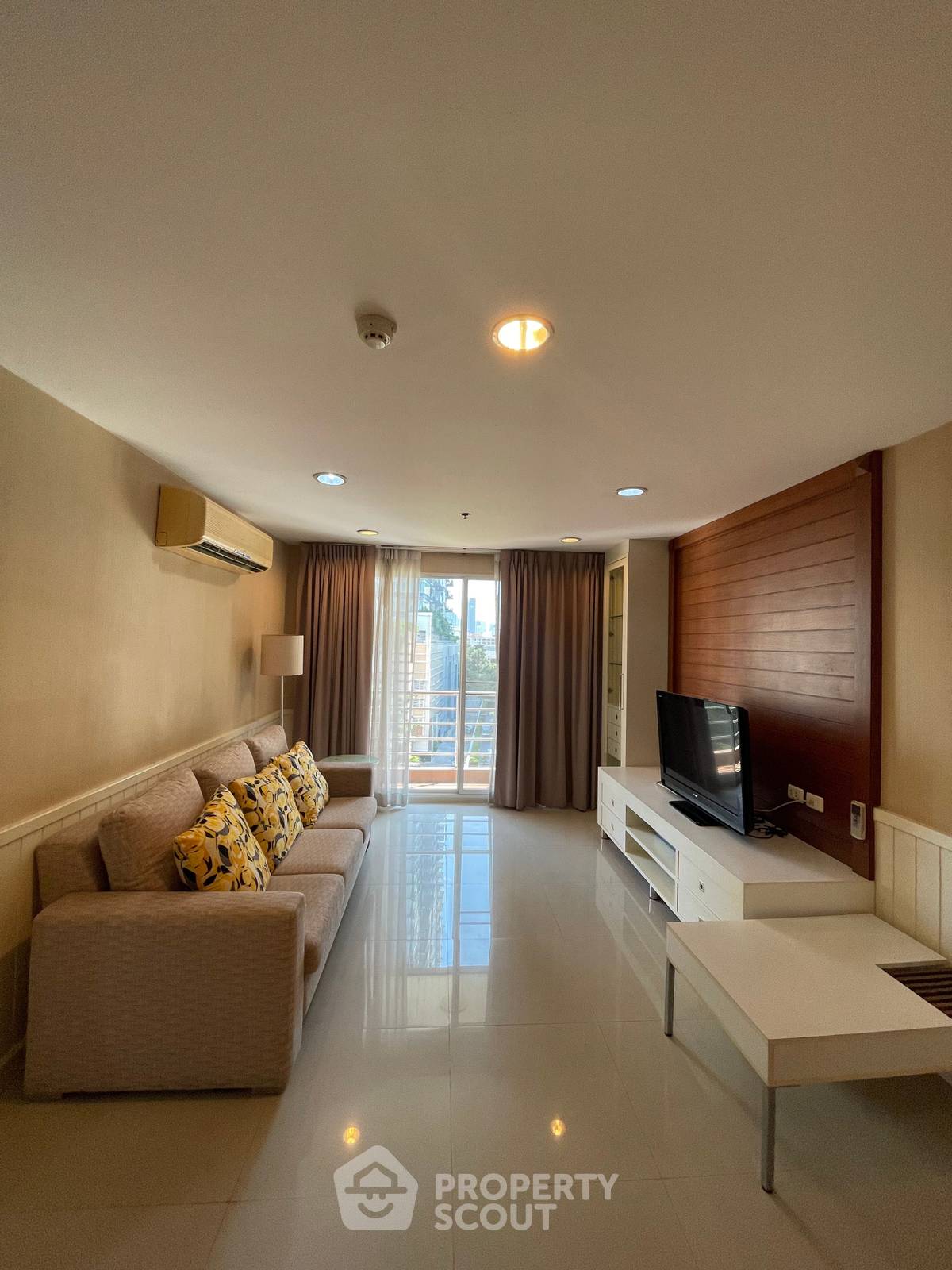 2-BR 78 Sqm Condo At Serene Place Sukhumvit 24, 400m to BTS Phrom Phong (ID 1724267)