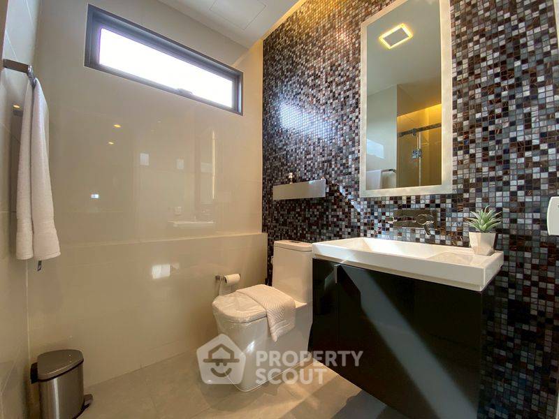 รูป ชั้น 23 คอนโด 2 ห้องนอน The Room Sathorn - St. Louis BTS สุรศักดิ์ (ID 2285302) - รูปที่ 19/24
