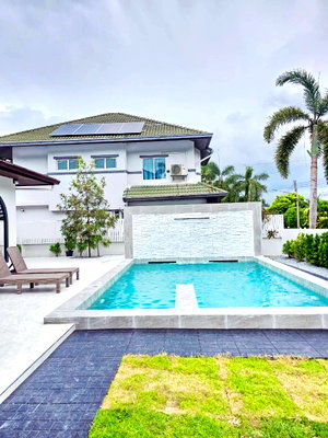 Houses for sale Chonburi : House for Sale – Greenfield Villa 2 (Khao Noi) Greenfield Villa 2 (Khao Noi) Land size: 116 sq.wah House details: 4 Bedrooms, 5 Bathrooms