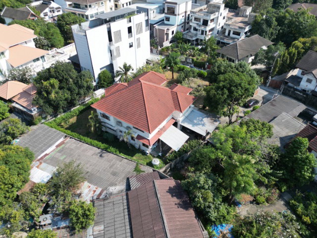 รูป ขายบ้านพักอาศัย 2 ชั้น เนื้อที่ 275 ตร.ว ซอยประสาทสุข เขตยานนาวา กรุงเทพ - รูปที่ 4/6