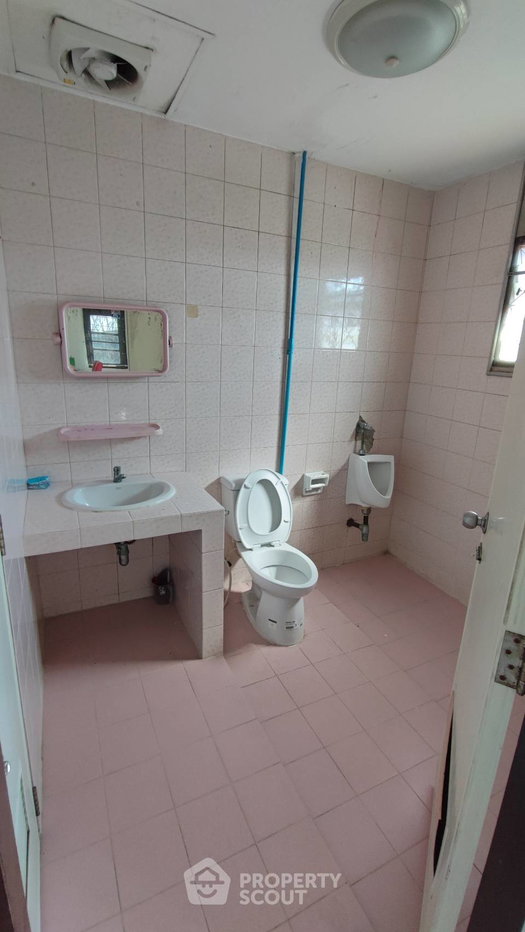 รูป บ้าน 4 ห้องนอน สำหรับขาย 320 ตร.ม. โคกแฝด หนองจอก (เลี้ยงสัตว์ได้) (ID 1466983) - รูปที่ 14/22