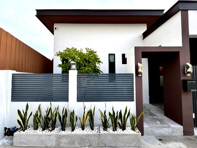 Houses for sale Chonburi : New Pool Villa in the Heart of Pattaya, 3 Bedrooms | 4 Bathrooms  Usable area: 216 sq.m.