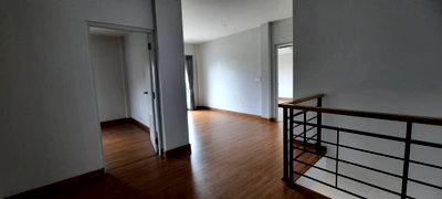 Houses for rent Bangkok : G8645💛中国客户，请加微信。(在联系方式的旁边) 🅵🅾🆁 🆁🅴🅽🆃 Centro Vibhavadi-Rangsit🅻🅸🅽🅴 ❤️💜@condopremium💜❤️Ready to move in ⬛🟨 📞 065 695 3645🟨⬛