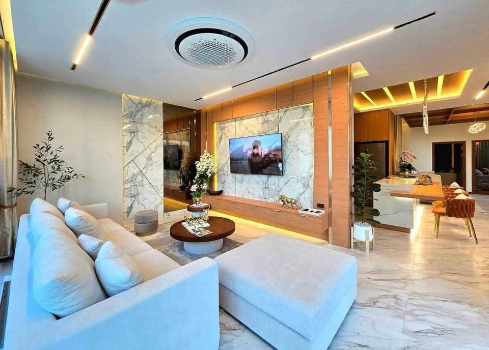 รูป Luxury Pool Villa – Mabprachan Reservoir Areaทำเลศักยภาพใกล้อ่างเก็บน้ำมาบประชัน,5 ห้องนอน6ห้องน้ำ - รูปที่ 3/13