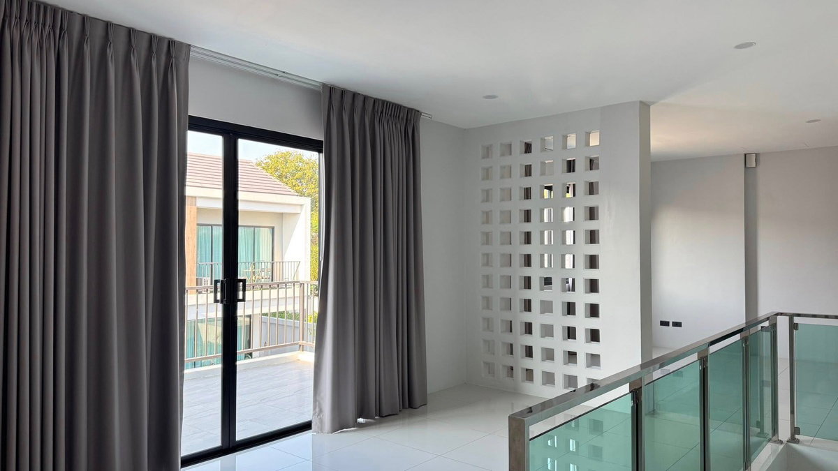 รูป Hivery Pool Villa – บ้าน 2 ชั้น ให้เช่าสำหรับอยู่อาศัย 3 ห้องนอน 3 ห้องน้ำ 1 ห้องครัว 1 ห้องนั่งเล่น - รูปที่ 10/15