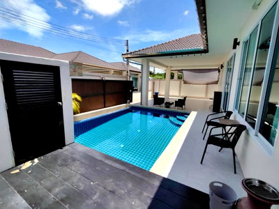 เช่าบ้านเดี่ยว ชลบุรี : บ้านพูลวิลล่าให้เช่า – ห้วยใหญ่ขนาดที่ดิน 85 ตารางวา  3 ห้องนอน / 4 ห้องน้ำ
