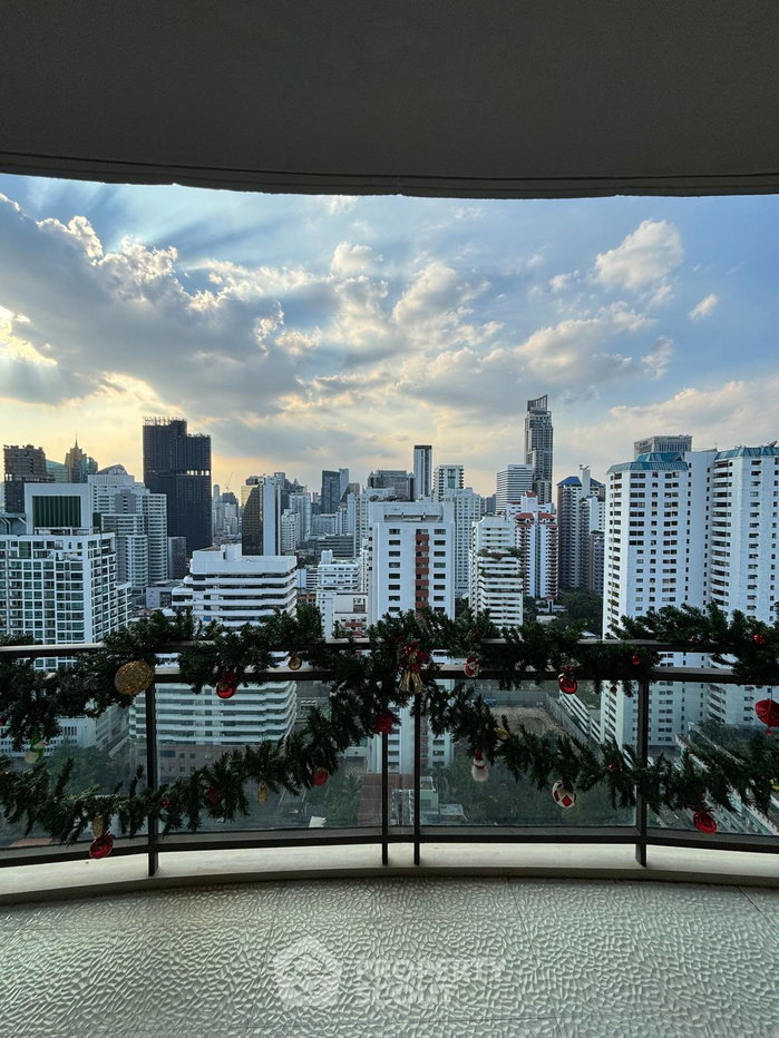 รูป คอนโด 4 ห้องนอน 355 ตร.ม. ชั้น 25 สุดพรีเมียม Royce Private Residences ใกล้ MRT สุขุมวิท (รับสัตว์เลี้ยง) (ID 1404323) - รูปที่ 13/26