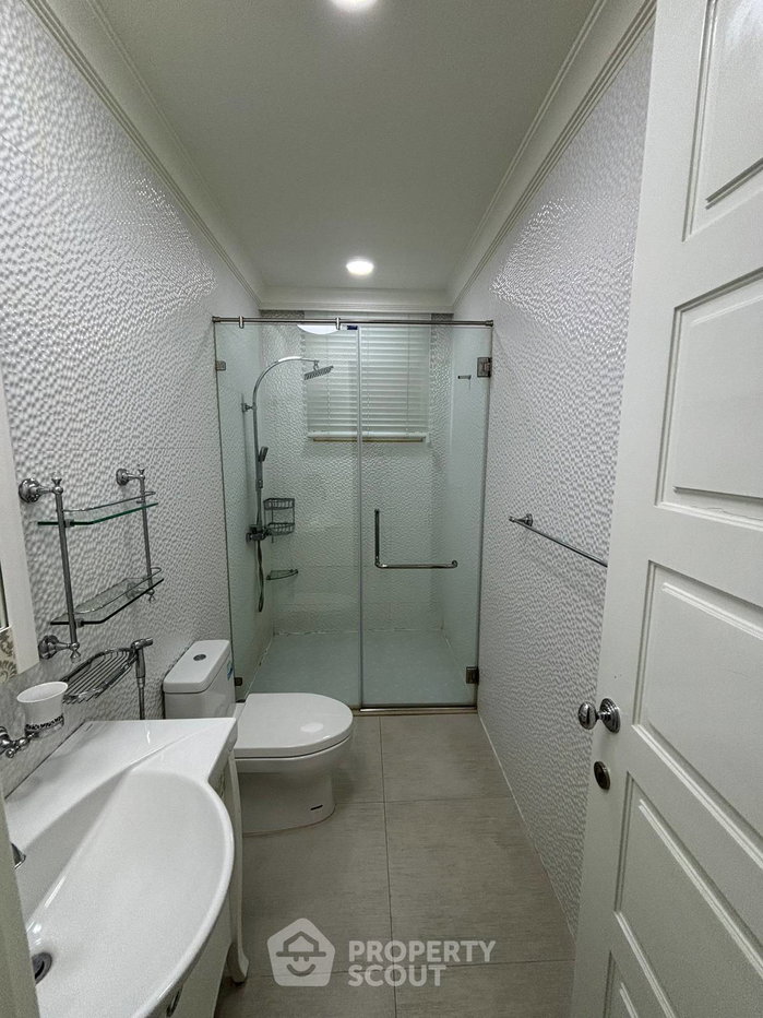 รูป คอนโด 4 ห้องนอน 355 ตร.ม. ชั้น 25 สุดพรีเมียม Royce Private Residences ใกล้ MRT สุขุมวิท (รับสัตว์เลี้ยง) (ID 1404323) - รูปที่ 26/26