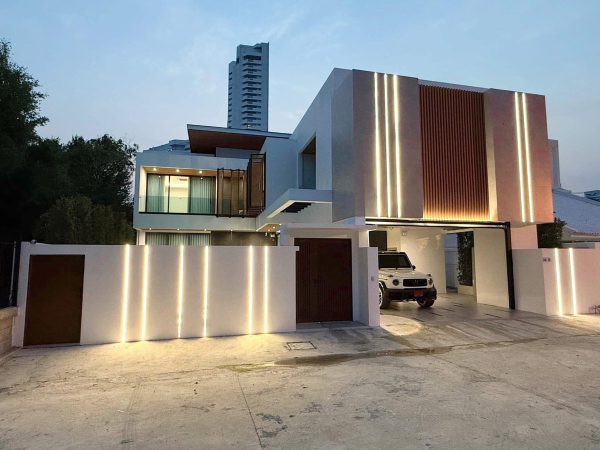รูป ให้เช่าบ้านหรูสร้างใหม่ – ใกล้หาดจอมเทียนเพียง 3 นาที บ้านเดี่ยวสไตล์ลักชัวรี่ 4 ห้องนอนใหญ่ พร้อมห้องน้ำในตัว 5 ห้องน้ำ - รูปที่ 3/19