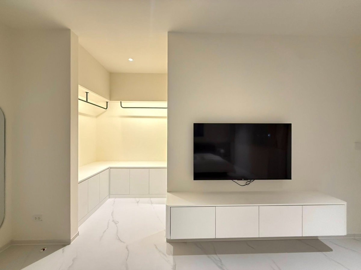 รูป Suksabai Pool Villa – บ้านพักพร้อมสระว่ายน้ำ สำหรับเช่า บ้านขนาดใหญ่ รองรับการอยู่อาศัยหรือทำธุรกิจ 5 ห้องนอน 6 ห้องน้ำ - รูปที่ 13/20