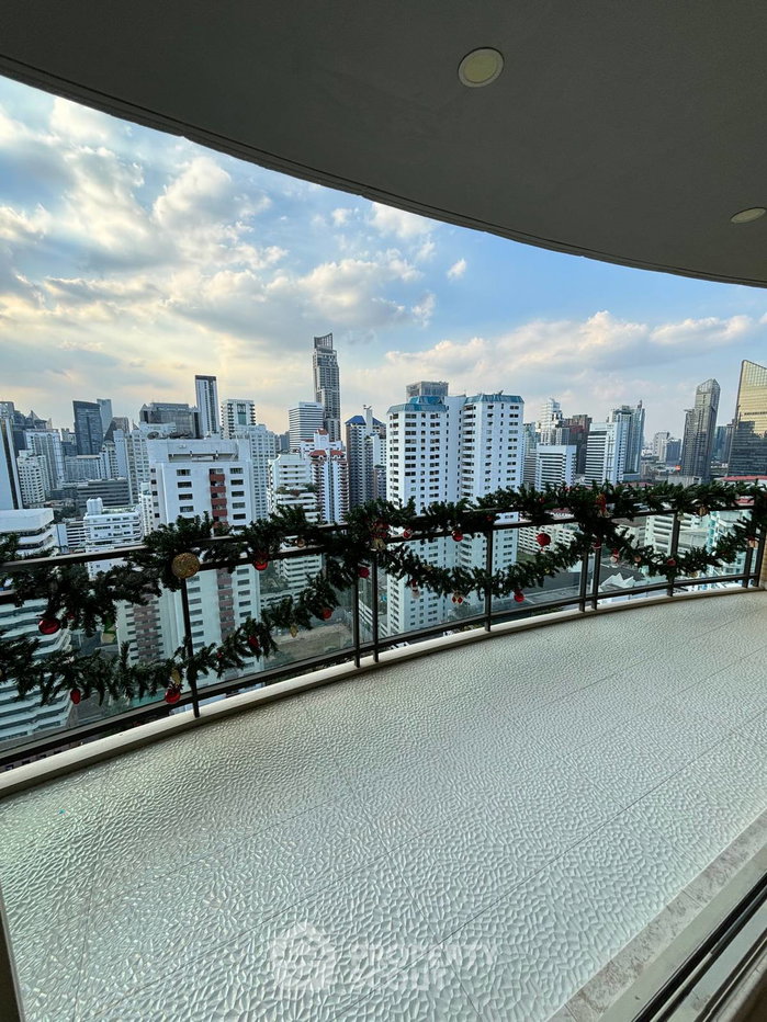 รูป คอนโด 4 ห้องนอน 355 ตร.ม. ชั้น 25 สุดพรีเมียม Royce Private Residences ใกล้ MRT สุขุมวิท (รับสัตว์เลี้ยง) (ID 1404323) - รูปที่ 14/26