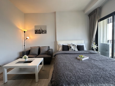The Tree Pattanakarn - Ekkamai ห้องสวย ราคาดี สอบถามเพิ่มเติมได้ที่ Line @condorental