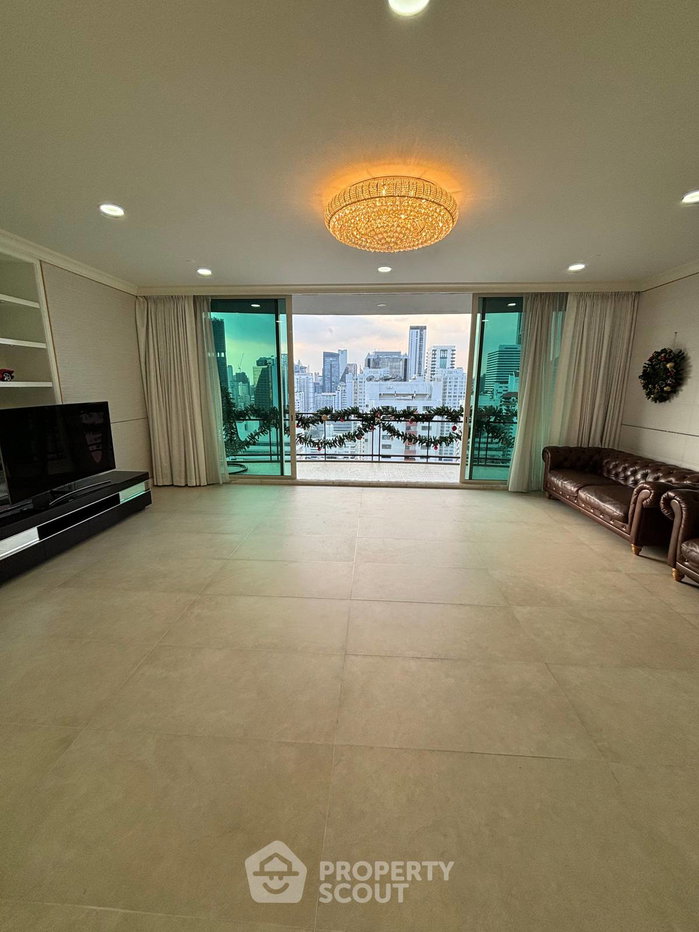 รูป คอนโด 4 ห้องนอน 355 ตร.ม. ชั้น 25 สุดพรีเมียม Royce Private Residences ใกล้ MRT สุขุมวิท (รับสัตว์เลี้ยง) (ID 1404323) - รูปที่ 4/26