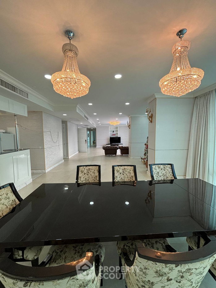 รูป คอนโด 4 ห้องนอน 355 ตร.ม. ชั้น 25 สุดพรีเมียม Royce Private Residences ใกล้ MRT สุขุมวิท (รับสัตว์เลี้ยง) (ID 1404323) - รูปที่ 7/26