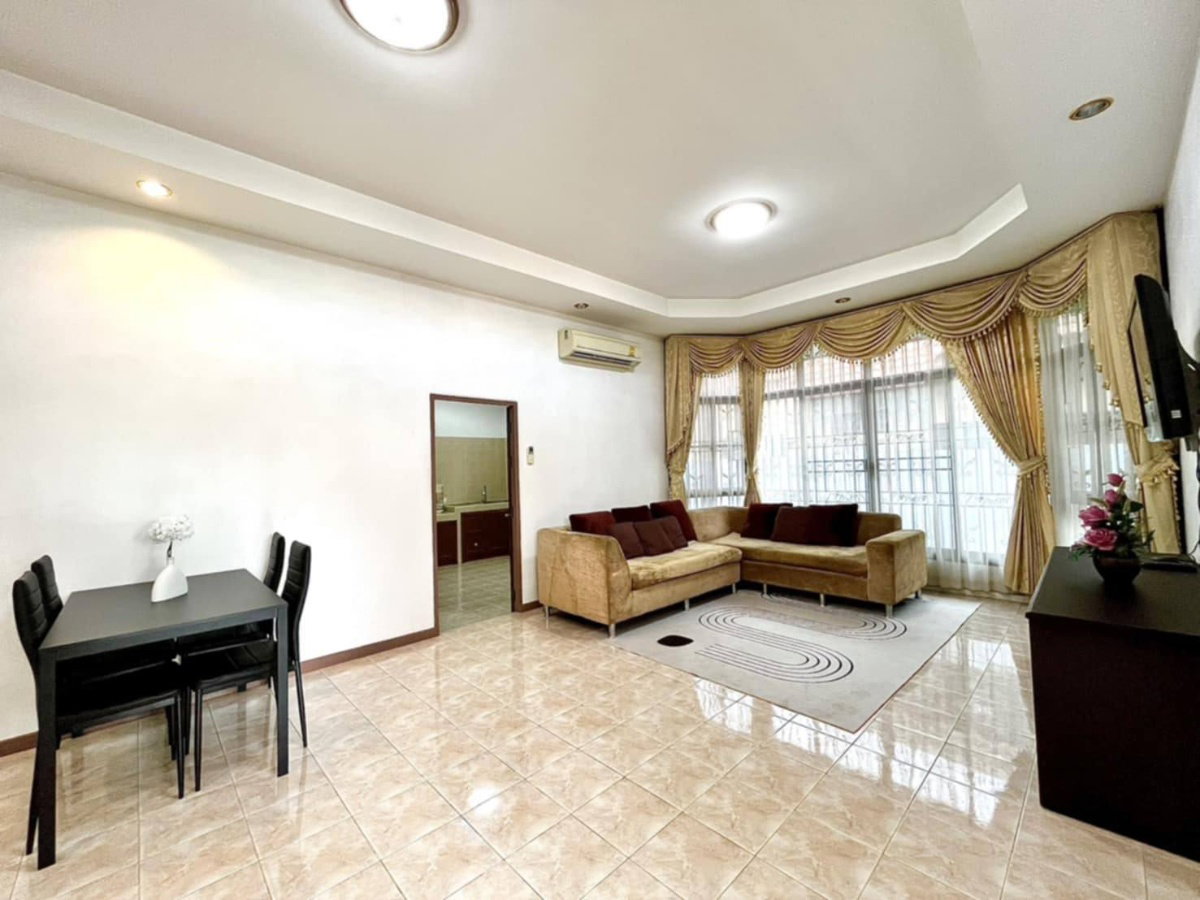 รูป ให้เช่าบ้านเดี่ยว – พัทยาพาราไดซ์วิลเลจ 1, 3 ห้องนอน 2 ห้องน้ำ ค่าเช่า 32,000 บาท/เดือน (สัญญารายปี) - รูปที่ 2/25