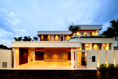 ขายบ้านเดี่ยว : 𝐂𝐇𝐀𝐑𝐈𝐍  วิลล่าหรูพร้อมสระว่ายน้ำส่วนตัว สัมผัสนิยามใหม่ของการอยู่อาศัยใจกลางเมือง 