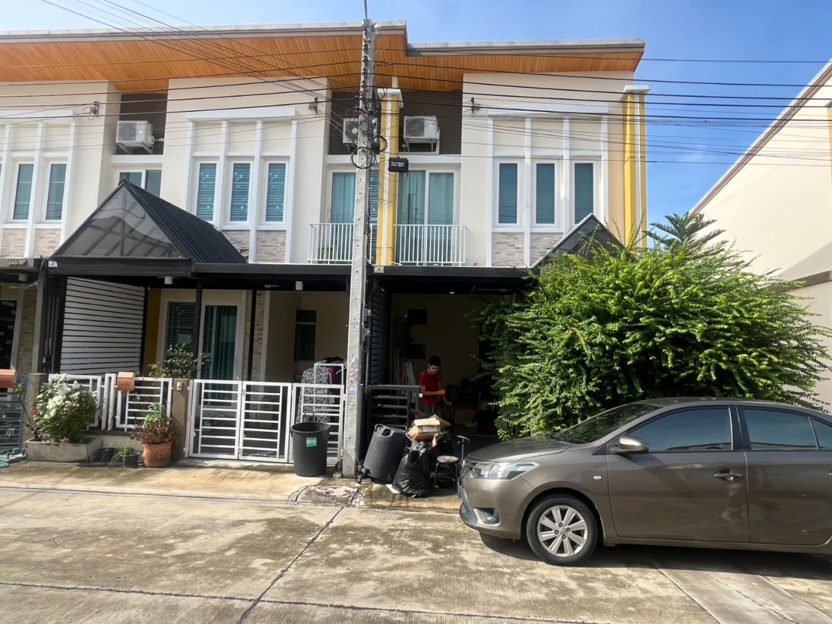 picture Golden Town Chalermprakiat - Suan Luang - 4/8