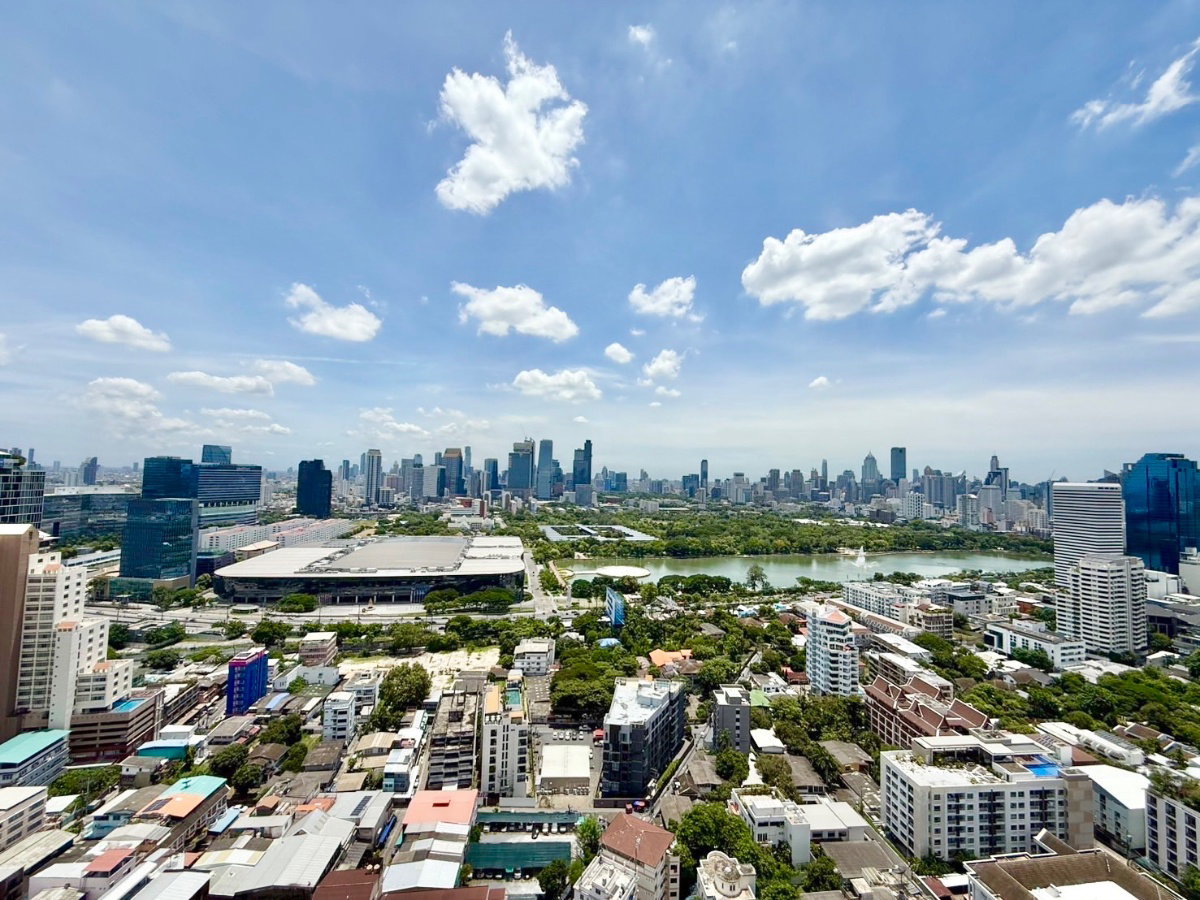 รูป 3 ห้องนอน ออกัสตัน สุขุมวิท 22 วิว สวนเบญจกิตติ เช่า - รูปที่ 5/19