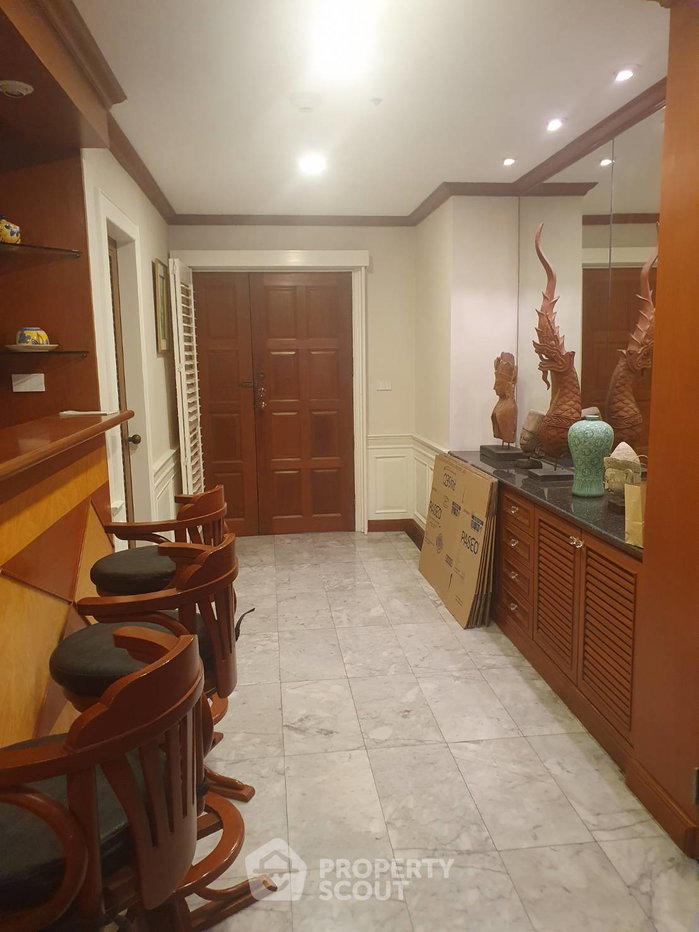 picture 26th-Floor 3-BR 270 Sqm Condo At Salintara Condominium, Bang Kho Laem (ID 558815) - 6/6