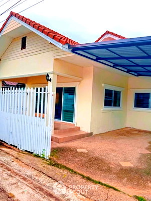 Houses for sale Hua Hin Bus Station : Pet-Friendly 2-BR House For Sale, Hua Hin Country Hill 5 (ID 2302067)