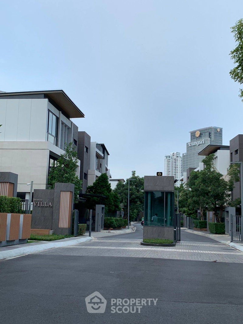 Townhouses for sale : 5-Bedroom Townhouse For Sale In Baan 365 Rama 3, Bang Phong Phang (ID 2302575)