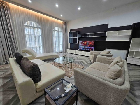 ♢ Luxury style ♢ ทาวน์เฮ้าส์ 3.5 ชั้น | ขนาดที่ดิน 106.20 ตร.ว. พื้นที่ใช้สอย 425.00 ตร.ม. | 5 ห้องนอน 6 ห้องน้ำ 6 ที่จอดรถ | ใกล้ Central Rama 3