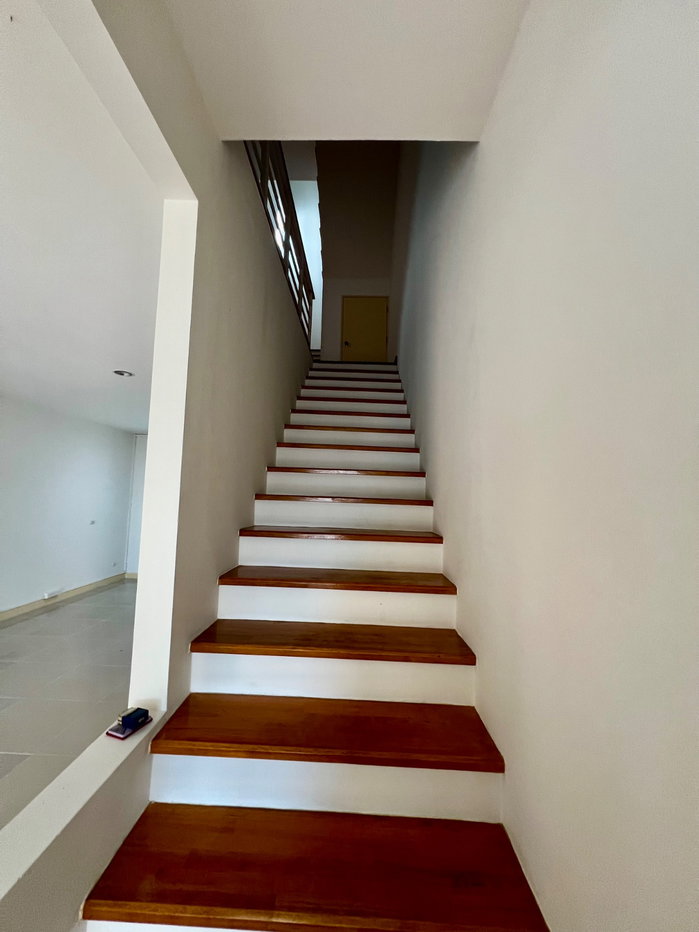 รูป ขายด่วน! ทาวน์โฮม 3 ชั้น (หลังมุม) โครงการบ้านกลางเมือง S-Sense ศรีนครินทร์  บ้านเปล่า พร้อมให้คุณตกแต่งตามสไตล์ที่ชอบ บนทำเลศักยภาพ  - รูปที่ 9/25