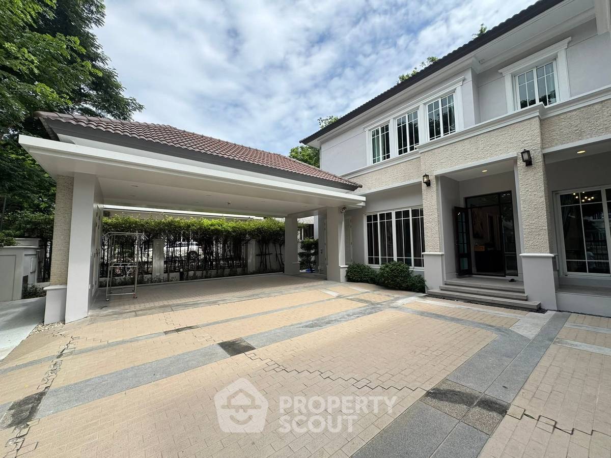รูป บ้านเช่า 4 ห้องนอน ในโครงการ Granada Pinklao-Petchkasem บางแค (ID 2141569) - รูปที่ 34/34