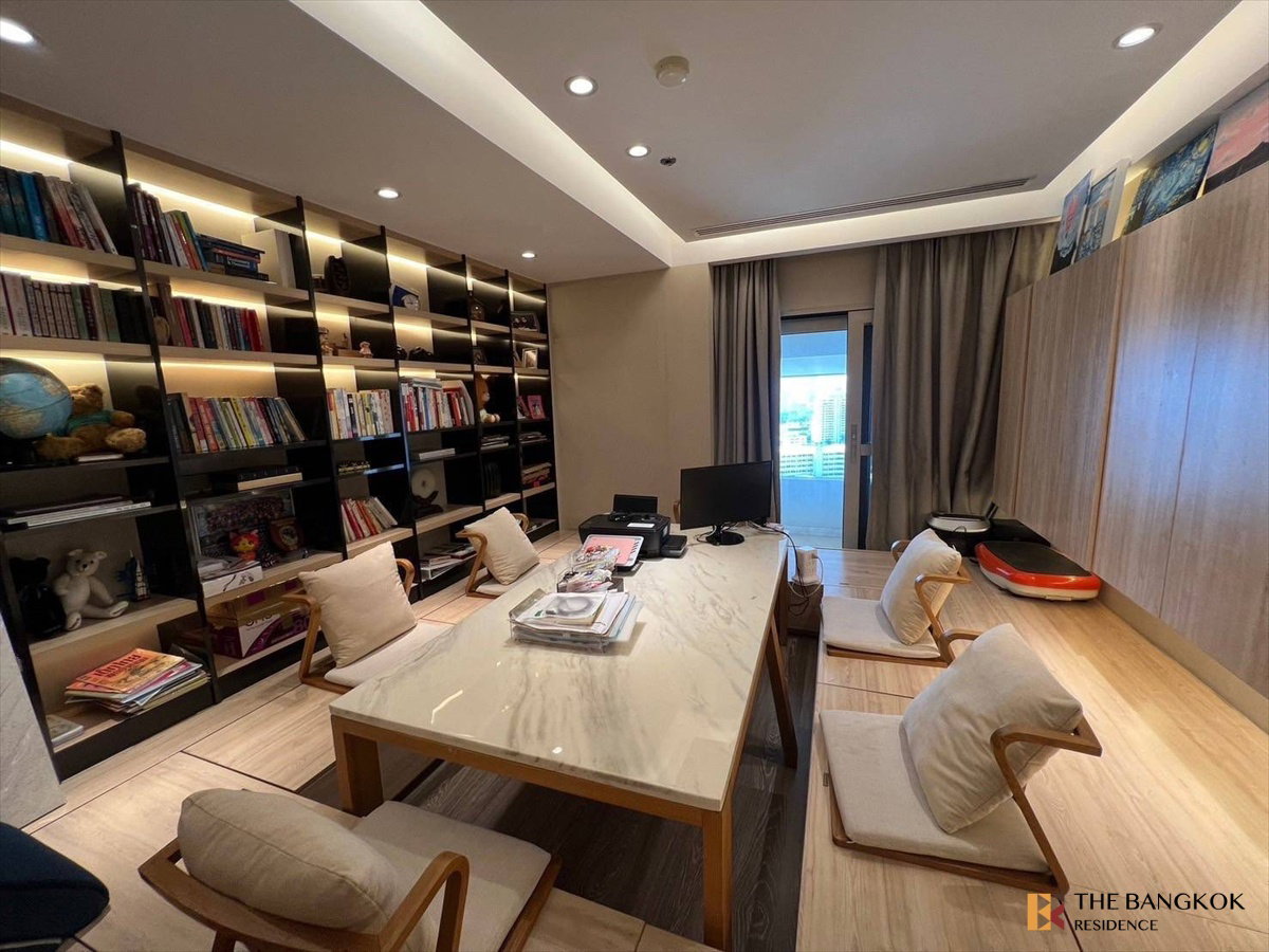 รูป 💎Luxury Duplex,Huge Room Le Raffine Sukhumvit 24 Near BTS Phrom Phong - รูปที่ 1/10