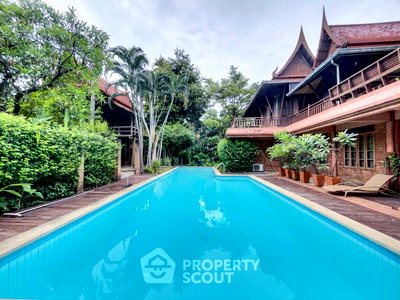 บ้านเดี่ยว สถานีรถไฟฟ้าแจ้งวัฒนะ 14 : บ้าน 5 ห้องนอน พร้อมเลี้ยงสัตว์ได้ ขาย ที่ทุ่งสองห้อง ลาดสี่ (ID 2159324)